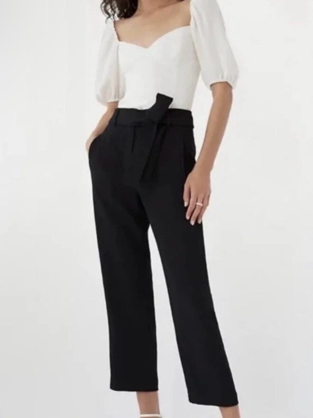 WILFRED ARITZIA High-Waist Black Paperbag Trousers Work Pants Office Size 0